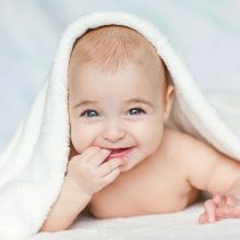 Obrázok usmiateho bábätka
